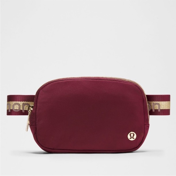 NWT Lululemon‎ Everywhere Belt Bag 1L Deep Lux Gold Bone LU9BHGS